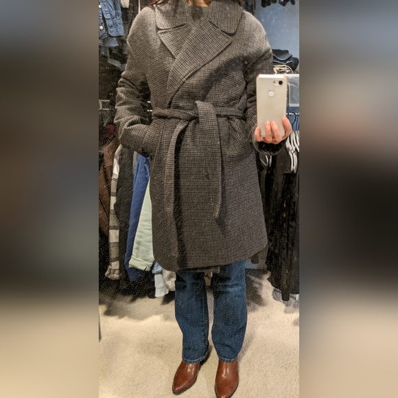 Frank and Oak wool-blend cocoon coat - Picture 11 of 11